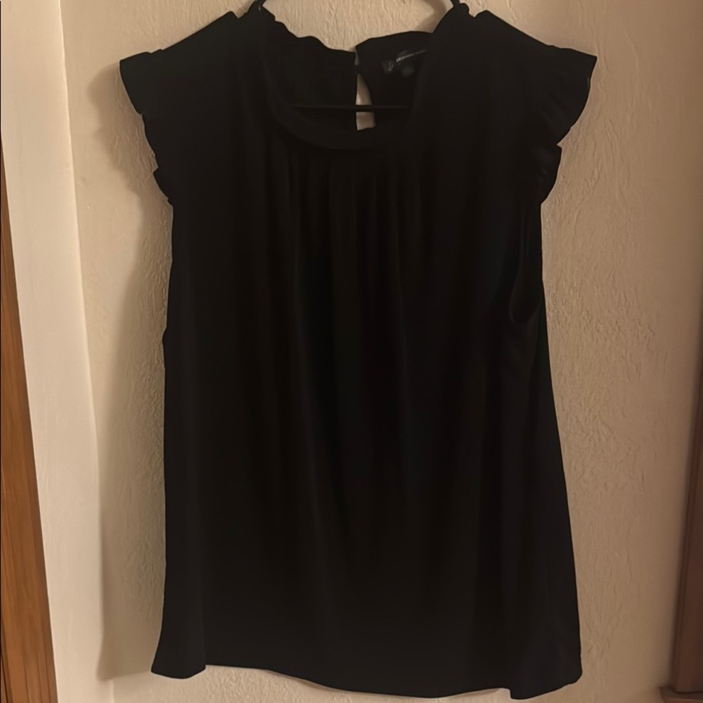 Chic Black Flutter Sleeve Ruffled Blouse